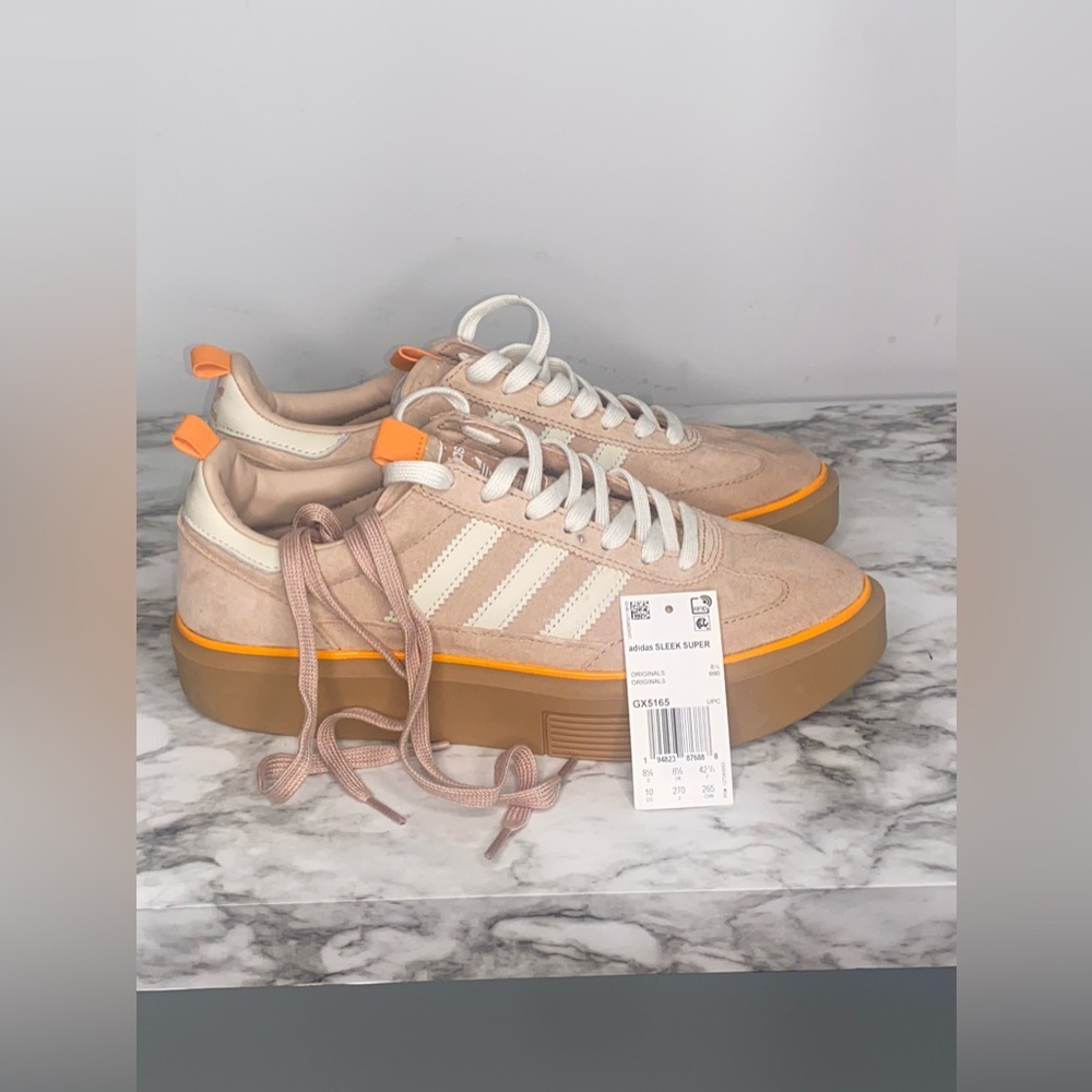 ADIDAS SLEEK SUPER 72